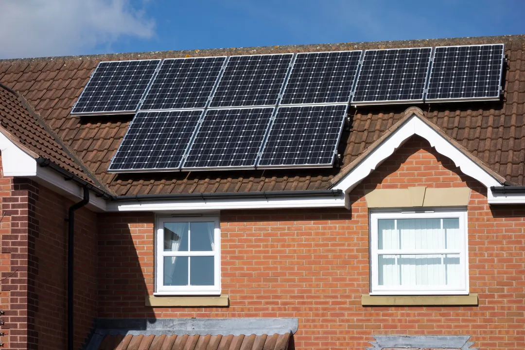 How Long Do Solar Panels Last UK Guide For 2023